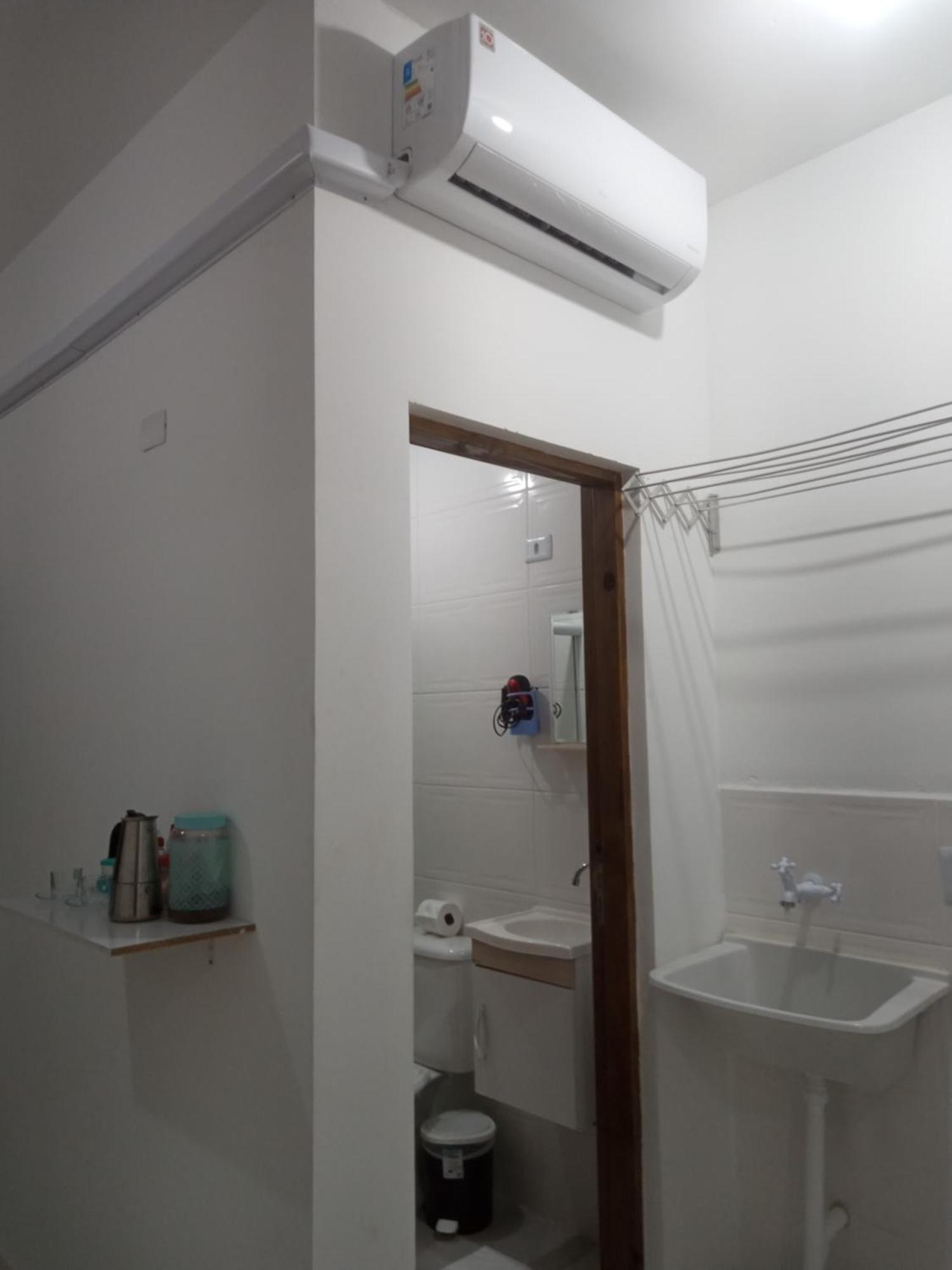 Loft 2 Completo Ar Canais Assinat Garagem Internet Prox Aparecida E Industrias Apartment Пиндамонянгаба Екстериор снимка